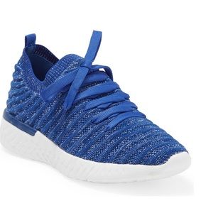 Urban Sport by J/Slides Dynomite Lace-up Sneaker